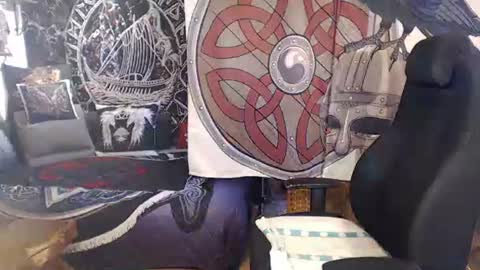 Michelle online show from 09/19/25, 07:32