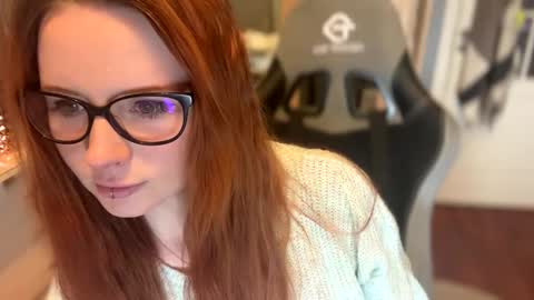 Snapshot of klementinagirl chatting on 01/27/25, 08:17 Klementinafanslyklementina6661 online show from 01/27/25, 08:17