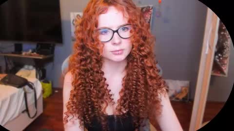 Snapshot of klementinagirl chatting on 03/06/25, 08:59 Klementinafanslyklementina6661 online show from 03/06/25, 08:59