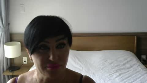 kleo901854860422 online show from 06/24/26, 08:02