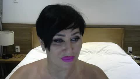 kleo901854860422 online show from 07/05/26, 11:50