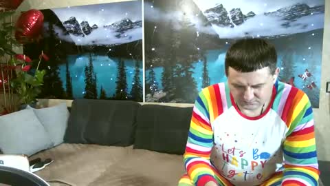 Kleosnow online show from 02/19/25, 08:52