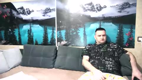 Snapshot of kleosnow chatting on 09/21/25, 08:16 Kleosnow online show from 09/21/25, 08:16