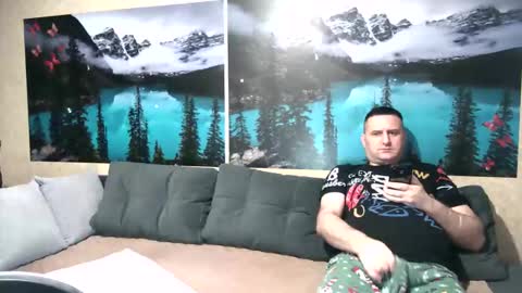 Snapshot of kleosnow chatting on 09/25/25, 09:02 Kleosnow online show from 09/25/25, 09:02