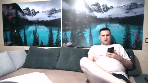 Snapshot of kleosnow chatting on 10/01/25, 08:20 Kleosnow online show from 10/01/25, 08:20