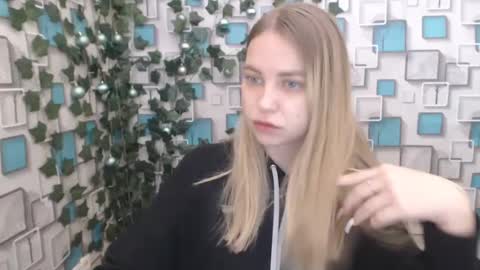 klerkarina online show from 01/04/25, 05:58