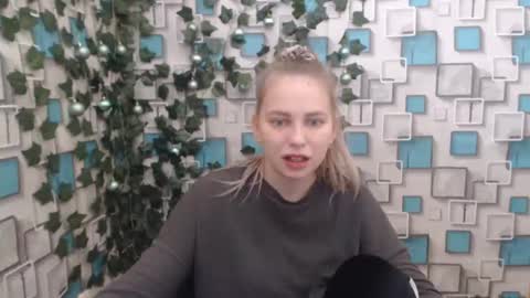 klerkarina online show from 01/10/25, 04:54