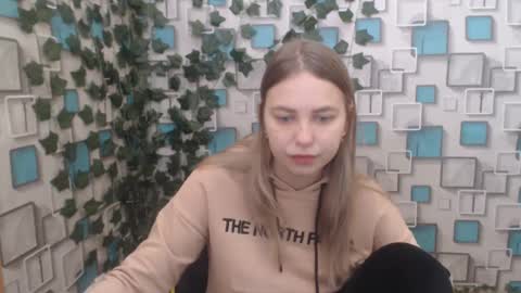 klerkarina online show from 02/08/25, 05:51