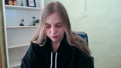 klerkarina online show from 02/20/25, 08:50