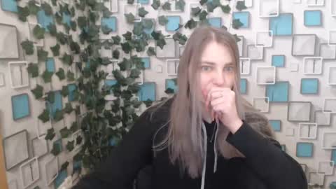 klerkarina online show from 02/22/25, 05:44