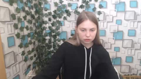 klerkarina online show from 03/04/25, 10:35