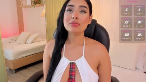   online show from 02/11/25, 08:52