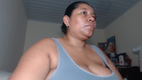Snapshot of kloe_boobs chatting on 01/22/25, 12:48 Kloe online show from 01/22/25, 12:48