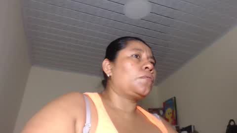 Snapshot of kloe_boobs chatting on 02/12/25, 05:15 Kloe online show from 02/12/25, 05:15