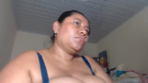 Snapshot of kloe_boobs chatting on 03/07/25, 07:27 Kloe online show from 03/07/25, 07:27