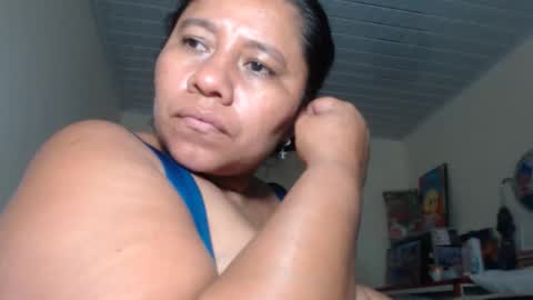 Snapshot of kloe_boobs chatting on 09/20/25, 08:15 Kloe online show from 09/20/25, 08:15