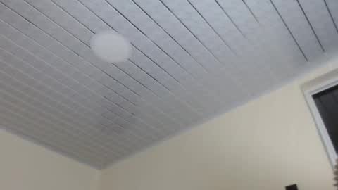 Snapshot of kloe_boobs chatting on 10/15/25, 07:19 Kloe online show from 10/15/25, 07:19