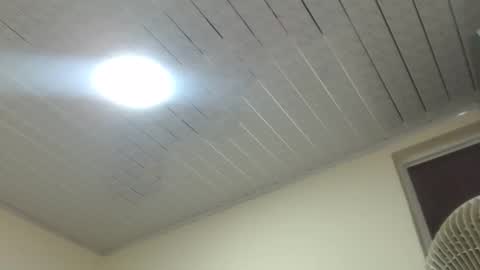 Snapshot of kloe_boobs chatting on 10/19/25, 09:04 Kloe online show from 10/19/25, 09:04