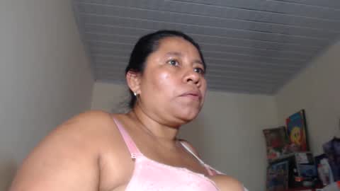 Snapshot of kloe_boobs chatting on 11/01/25, 04:53 Kloe online show from 11/01/25, 04:53