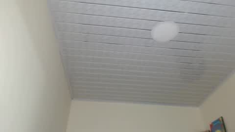 Kloe online show from 11/05/25, 06:57