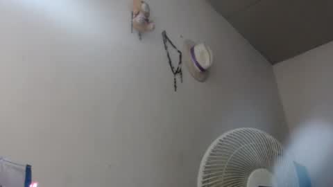 Kloe online show from 12/13/25, 10:37