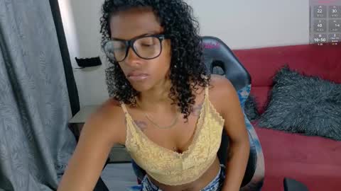 kloe_cooper online show from 09/17/25, 02:52