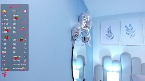 Snapshot of kloe_valk0va chatting on 03/12/25, 06:00 Kloe Valkova online show from 03/12/25, 06:00
