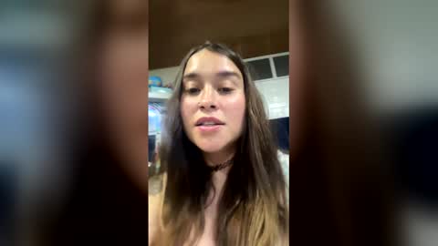 Snapshot of kloelamaravilla18 chatting on 03/12/26, 04:07 kloelamaravilla18 online show from 03/12/26, 04:07