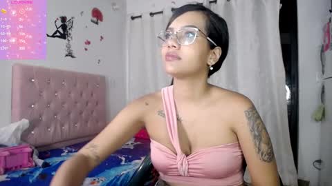 Valen online show from 03/01/25, 11:58