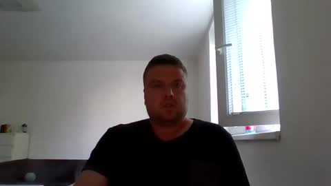 Snapshot of klumbis chatting on 09/09/25, 01:54 klumbis online show from 09/09/25, 01:54
