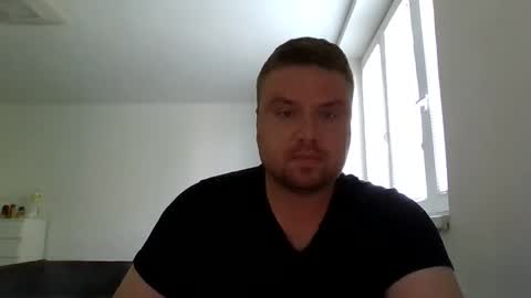 Snapshot of klumbis chatting on 09/11/25, 09:31 klumbis online show from 09/11/25, 09:31