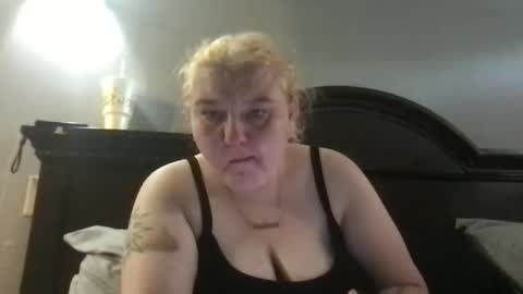 kmarie1196 online show from 06/07/26, 03:38