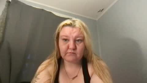 kmarie1196 online show from 07/13/26, 12:13