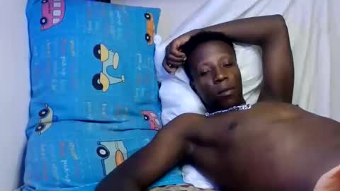 Snapshot of kmg_777 chatting on 11/08/25, 06:29 kmg_777 online show from 11/08/25, 06:29