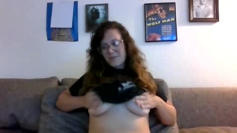 Snapshot of kneelprescott chatting on 07/31/26, 04:17 KneelPrescott online show from 07/31/26, 04:17
