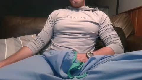 Knight3975 online show from 02/21/25, 06:40