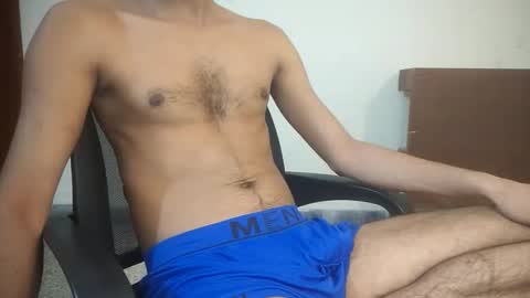 Snapshot of knightrider5566 chatting on 10/05/25, 06:23 Harry online show from 10/05/25, 06:23