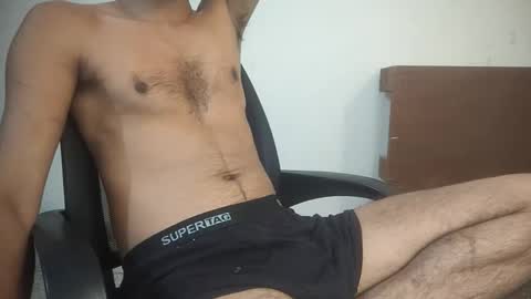 Snapshot of knightrider5566 chatting on 10/27/25, 03:54 Harry online show from 10/27/25, 03:54