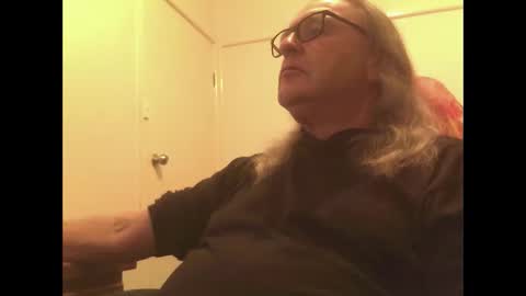 knobout online show from 05/19/26, 08:42