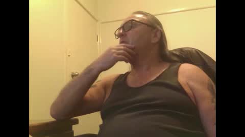 knobout online show from 05/20/26, 11:27