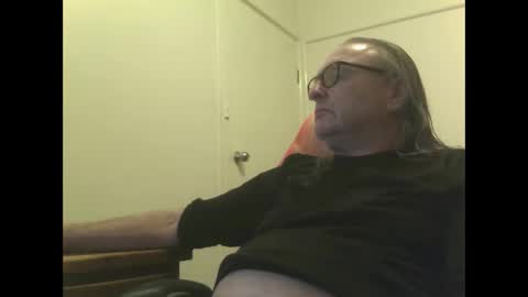 knobout online show from 05/28/26, 08:22