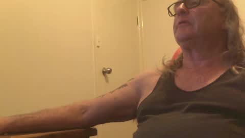 knobout online show from 06/15/26, 10:17