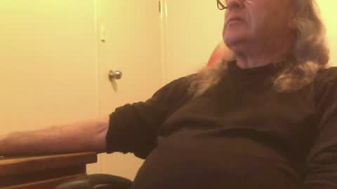 knobout online show from 07/06/26, 12:13