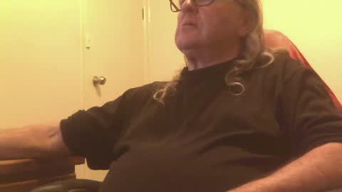 knobout online show from 07/07/26, 12:31