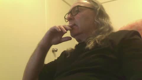 knobout online show from 07/17/26, 01:23
