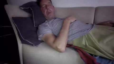 Snapshot of kobolt67 chatting on 10/18/25, 06:16 kobolt67 online show from 10/18/25, 06:16