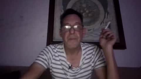 Snapshot of kobolt67 chatting on 11/04/25, 06:07 kobolt67 online show from 11/04/25, 06:07