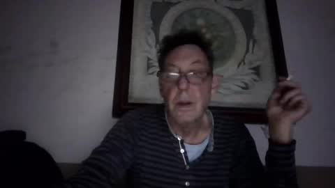 Snapshot of kobolt67 chatting on 11/25/25, 06:30 kobolt67 online show from 11/25/25, 06:30