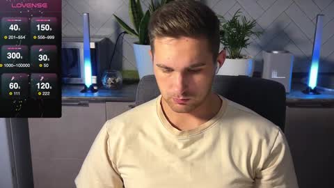 Sweet boy online show from 12/20/24, 07:33