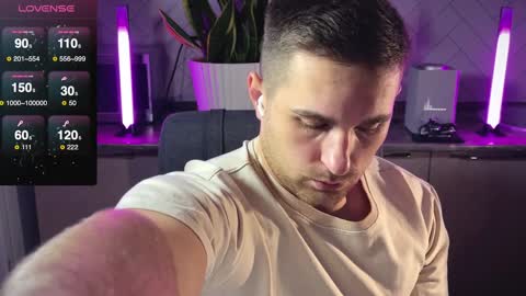 Sweet boy online show from 01/06/25, 07:45